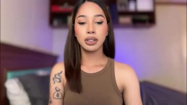 Image 2 of ivorycollins Stream on Chaturbate on 16 days ago