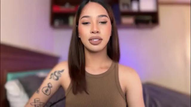 Image 3 of ivorycollins Stream on Chaturbate on 16 days ago