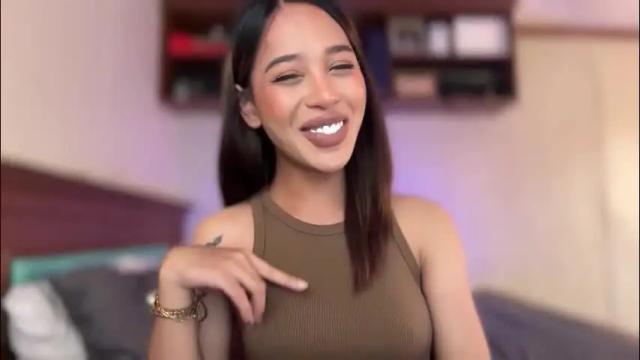 Image 8 of ivorycollins Stream on Chaturbate on 16 days ago