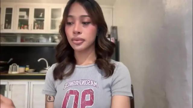 Image 7 of ivorycollins Stream on Chaturbate on 2 days ago