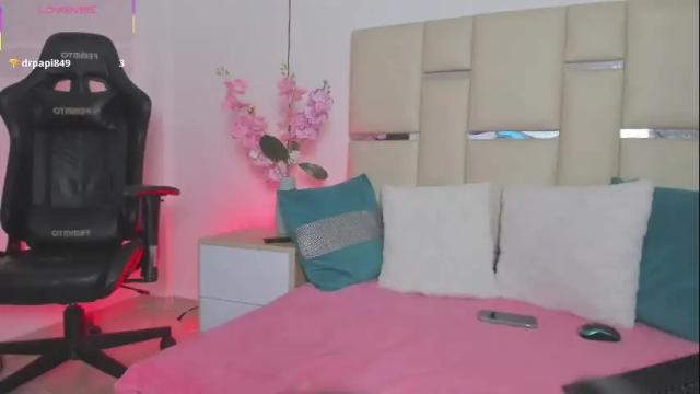 Image 6 of ivvi01 Stream on Chaturbate on 1 month ago