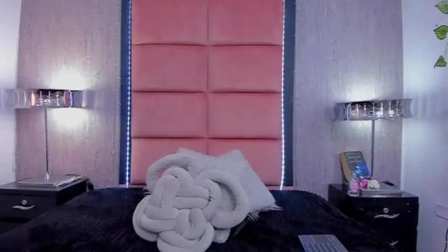 Thumbnail 2, ivy___collins's Stream at Chaturbate, 14 months ago