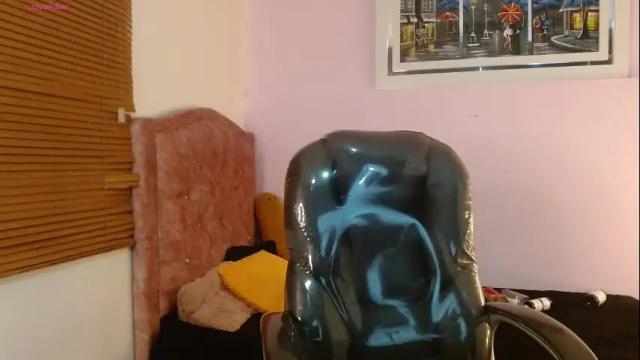 Image 11 of ivy_gail Stream on Chaturbate on 1 month ago