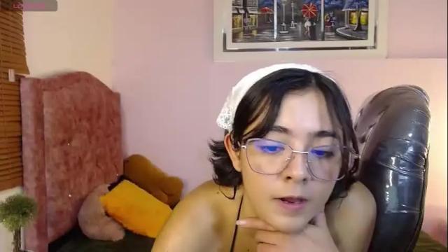 Image 3 of ivy_gail Stream on Chaturbate on 1 month ago