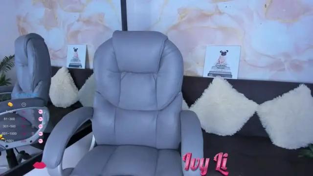 Image 8 of ivy_li Stream on Chaturbate on 14 months ago
