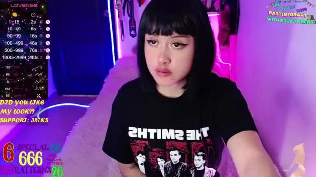 Image 10 of ivy_rosse Stream on Chaturbate on 19 months ago