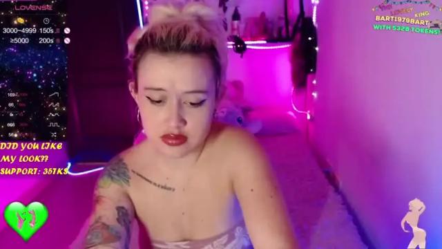 Image 4 of ivy_rosse Stream on Chaturbate on 19 months ago