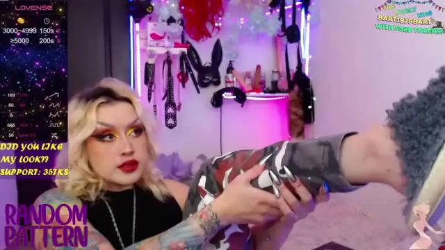 Image 6 of ivy_rosse Stream on Chaturbate on 18 months ago