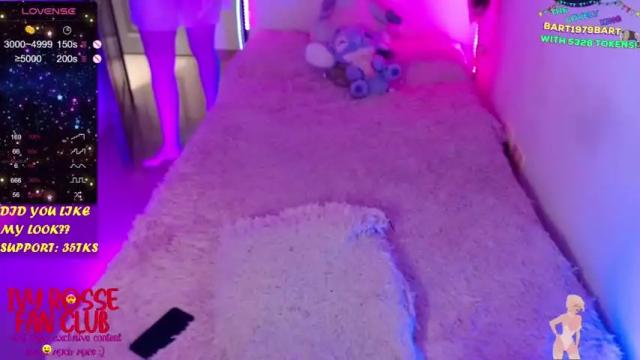 Image 2 of ivy_rosse Stream on Chaturbate on 18 months ago