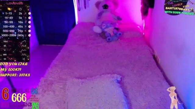 Image 3 of ivy_rosse Stream on Chaturbate on 18 months ago