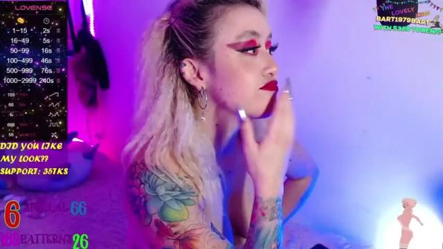 Image 7 of ivy_rosse Stream on Chaturbate on 18 months ago