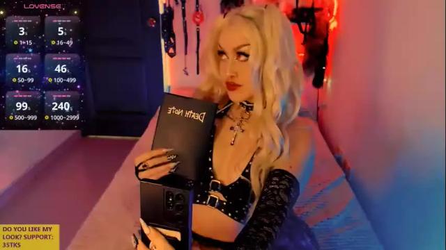 Image 2 of ivy_rosse Stream on Chaturbate on 6 months ago