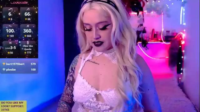 Image 6 of ivy_rosse Stream on Chaturbate on 5 months ago