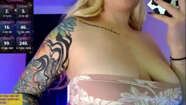 Image 8 of ivy_rosse Stream on Chaturbate on 3 months ago
