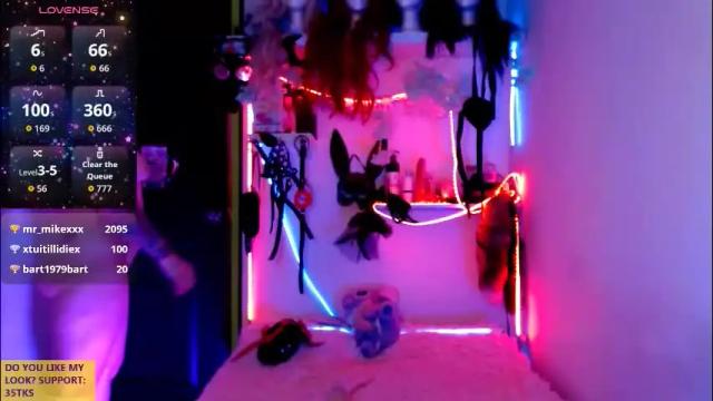 Image 11 of ivy_rosse Stream on Chaturbate on 7 days ago