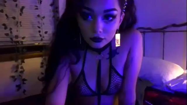 Image 3 of ivya_xxx Stream on Chaturbate on 20 months ago