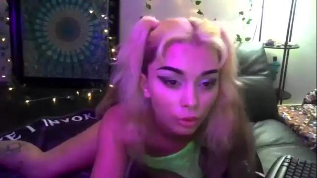 Image 10 of ivyalienax0 Stream on Chaturbate on 18 months ago