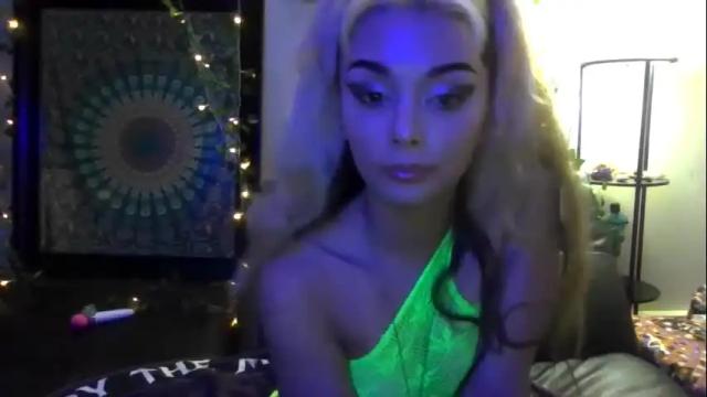 Image 4 of ivyalienax0 Stream on Chaturbate on 18 months ago