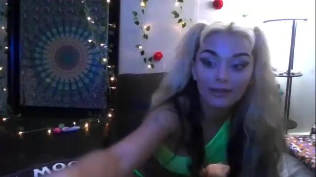 Image 6 of ivyalienax0 Stream on Chaturbate on 18 months ago