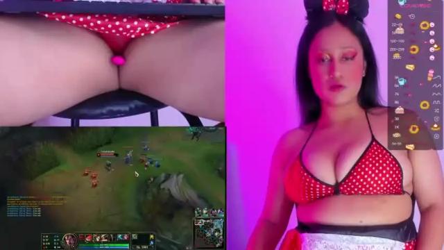 Image 3 of ivye_paige Stream on Chaturbate on 21 months ago