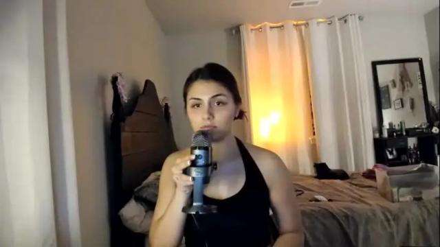 Image 11 of ivyfootgoddess Stream on Chaturbate on 14 months ago