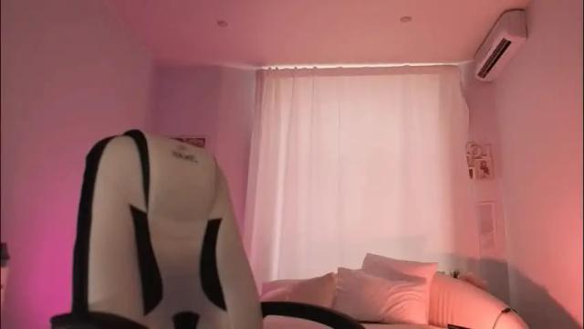Image 3 of ivyhoney Stream on Chaturbate on 1 month ago