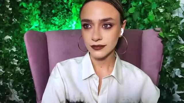 Image 12 of ivyjonson Stream on Chaturbate on 15 months ago