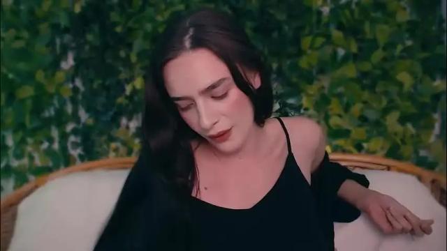 Image 3 of ivyjonson Stream on Chaturbate on 1 month ago