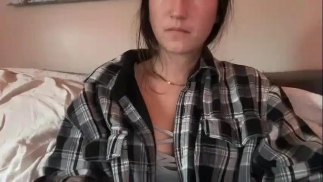 Image 3 of ivylevi Stream on Chaturbate on 21 months ago