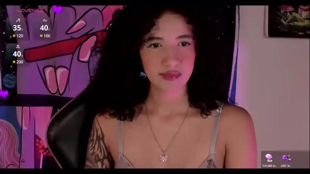 Image 4 of ivymanson_ Stream on Chaturbate on 4 months ago