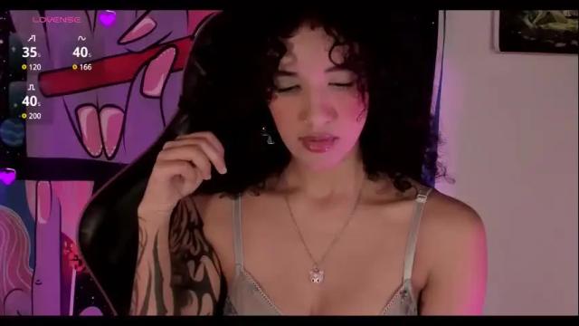 Image 7 of ivymanson_ Stream on Chaturbate on 4 months ago