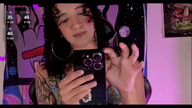 Image 7 of ivymanson_ Stream on Chaturbate on 3 months ago