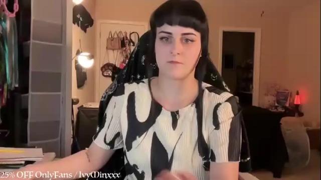 Image 12 of ivyminxxx Stream on Chaturbate on 6 months ago