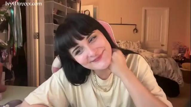 Image 11 of ivyminxxx Stream on Chaturbate on 5 months ago