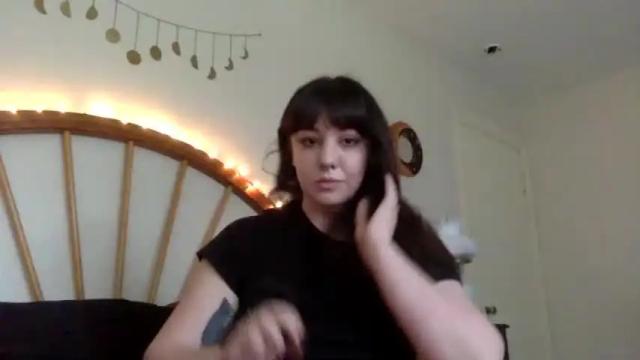 Image 3 of ivymoonbeams Stream on Chaturbate on 16 months ago