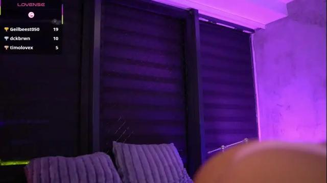 Image 7 of ivyrowa Stream on Chaturbate on 8 days ago