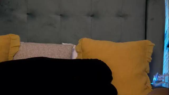 Image 3 of ivyrubens Stream on Chaturbate on 1 month ago