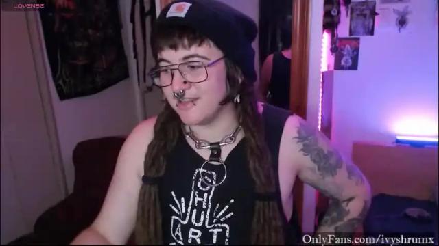 Image 2 of ivyshrumx Stream on Chaturbate on 2 months ago