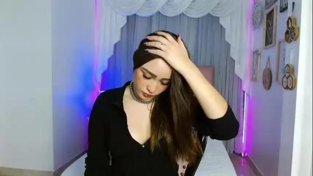 Image 6 of ivyy_crystal Stream on Chaturbate on 1 month ago