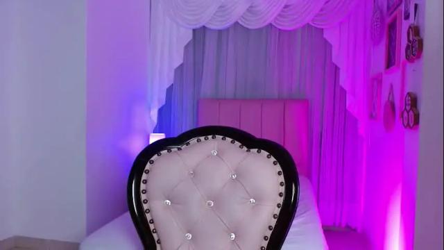 Image 3 of ivyy_crystal Stream on Chaturbate on 1 month ago