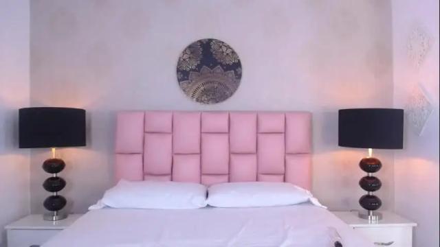 Image 3 of ivyy_crystal Stream on Chaturbate on 1 month ago