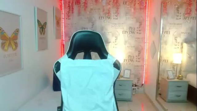 Thumbnail 2, ivyy_crystal's Stream at Chaturbate, 1 month ago