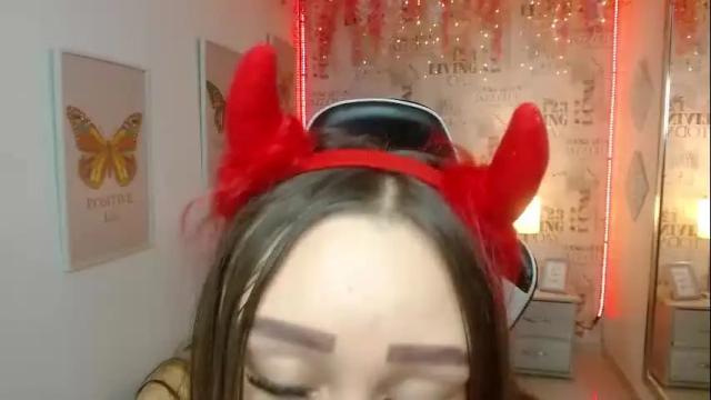 Image 12 of ivyy_crystal Stream on Chaturbate on 1 month ago
