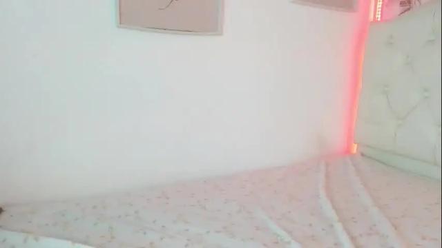 Image 6 of ivyy_crystal Stream on Chaturbate on 27 days ago