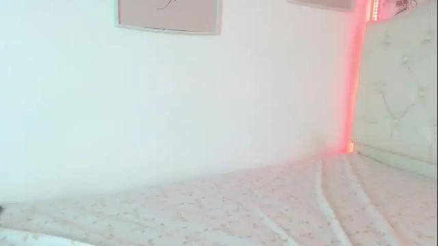 Image 7 of ivyy_crystal Stream on Chaturbate on 27 days ago