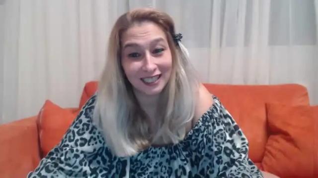 Image 7 of iwantu4real Stream on Chaturbate on 18 months ago