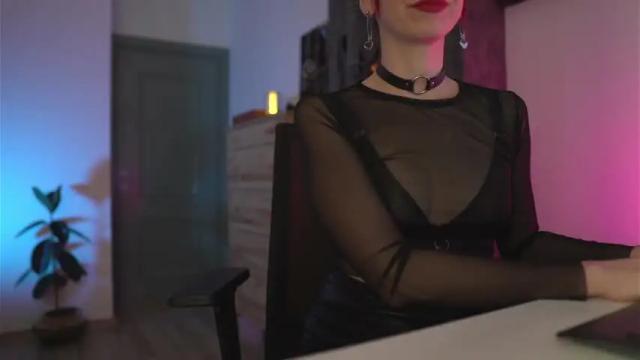 Image 2 of iwitch Stream on Chaturbate on 16 months ago