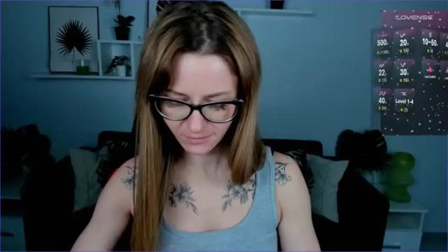 Image 7 of izabelmartin Stream on Chaturbate on 15 months ago