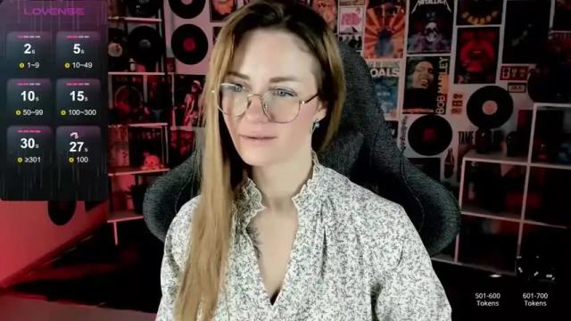 Thumbnail 3, izabelmartin's Stream at Chaturbate, 14 months ago