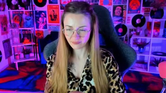 Thumbnail 3, izabelmartin's Stream at Chaturbate, 13 months ago